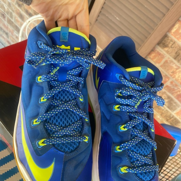 LeBron James 10 lows sprites - Picture 3 of 5